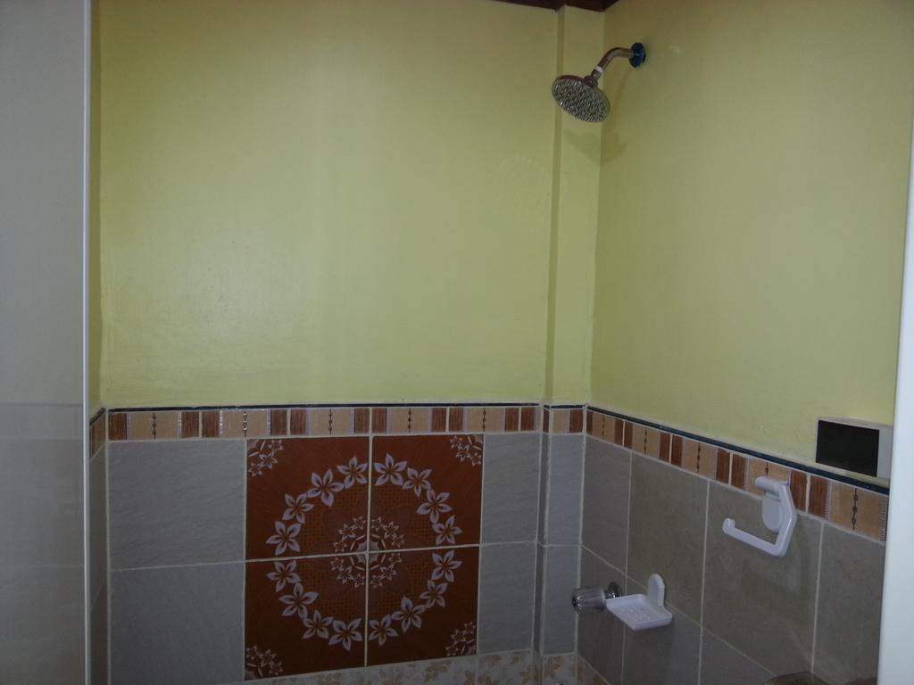 Dhayne Pension Puerto Princesa Habitación foto